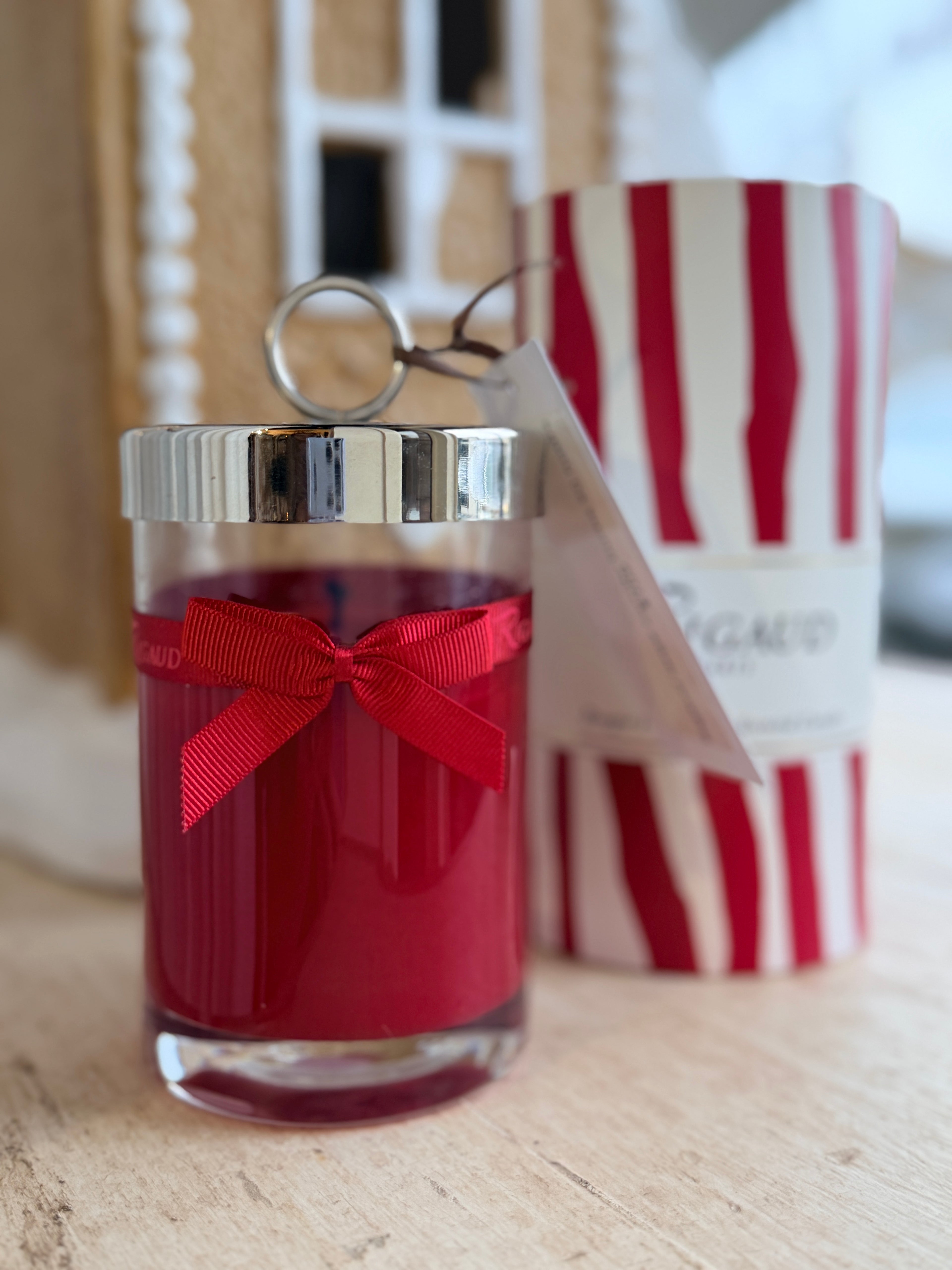 The Rigaud Paris La Vie En Rouge Candle